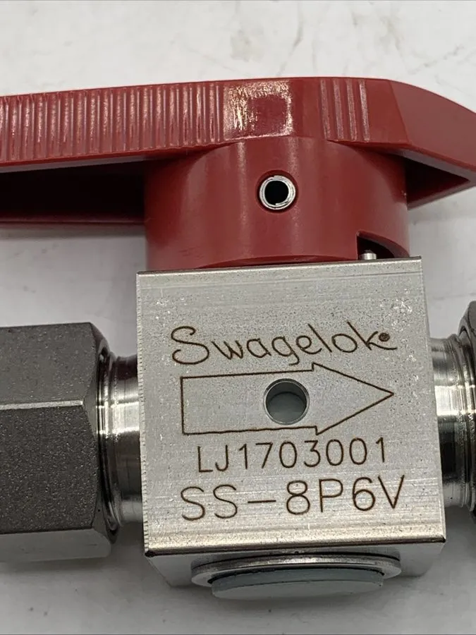 Клапан Swagelok 1/2" Stainless Steel Ball Vented Valve SS-8P6V Several Available — фото лота 1