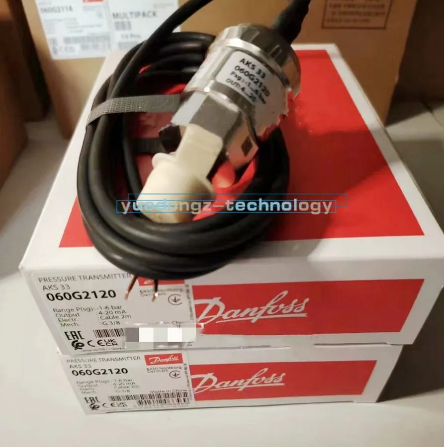 Датчик давления Danfoss AKS33 060G2120 pressure transmitter