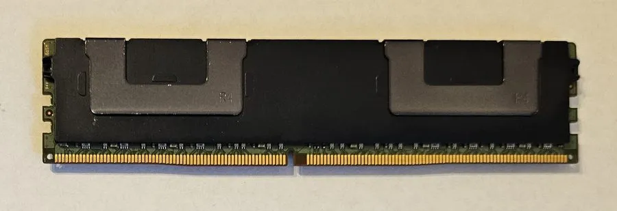 Модуль памяти 64GB Samsung 2S2Rx4 DDR4 2133 RDIMM M393A8G40D40-CRB Cisco UCS-MR-