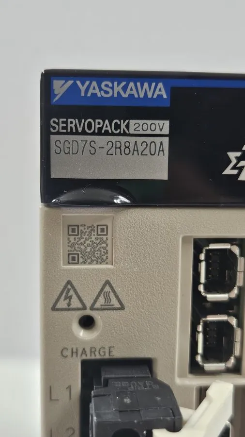 Сервопривод YASKAWA SGD7S-2R8A20A ac servo drive servopack — фото лота 2