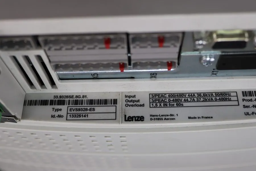 Сервопривод EVS9328-ES LENZE SERVO DRIVE — фото лота 1