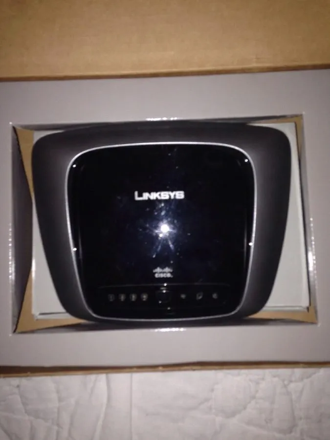 Маршрутизатор Cisco WRT310N 6.75 Mbps 4-Port Gigabit Wireless N Router