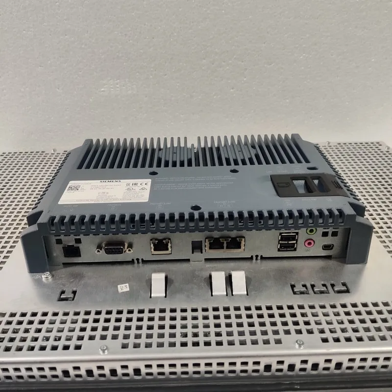 Панель оператора Siemens 6AV2124-0XC02-0AX0 SIMATIC HMI TP2200 Comfort Panel 22-