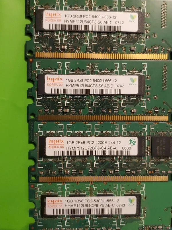 Модуль памяти Hynix 6GB(6x1GB) 1Rx8 PC2-6400U, Desktop Memory RAM