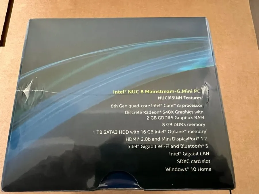 Док-станция Intel Computer NUC PC Mini 1 TB 8GB i5-8265U 8th gen workstation Des