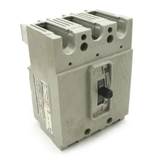 Автоматический выключатель HE3-B020 ITE SIE CIRCUIT BREAKER 3 POLE 20 AMP 600 VA