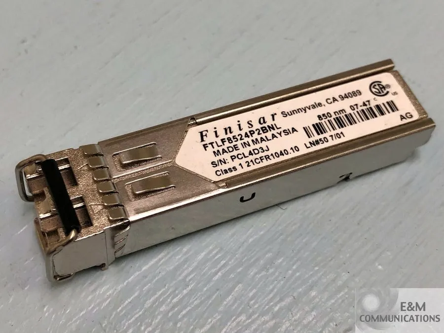 Оптический модуль FINISAR FTLF8524P2BNL Multi-MODE 4.25G 850NM 0.3KM TRANSCEIVER