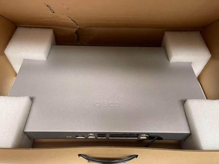 Маршрутизатор Cisco Meraki MX85-HW MX85 Router/Security Appliance, UNCLAIMED