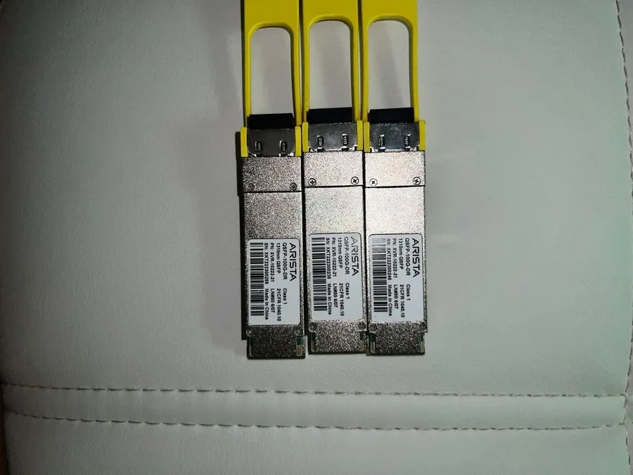 Трансивер QSFP-100G-DR Arista 100GBASE-DR QSFP28 Single Lambda 1310nm 500m 2yrs