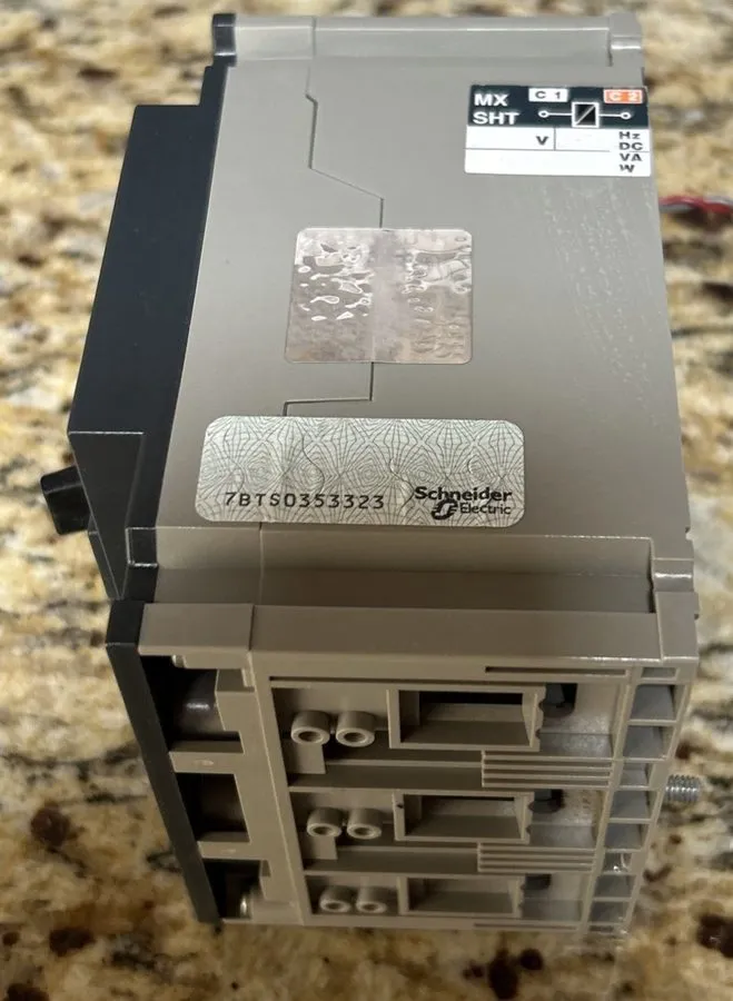 Автоматический выключатель SQUARE D POWERPACT MAG-GARD GJL36075M06 CIRCUIT BREAK — фото лота 2