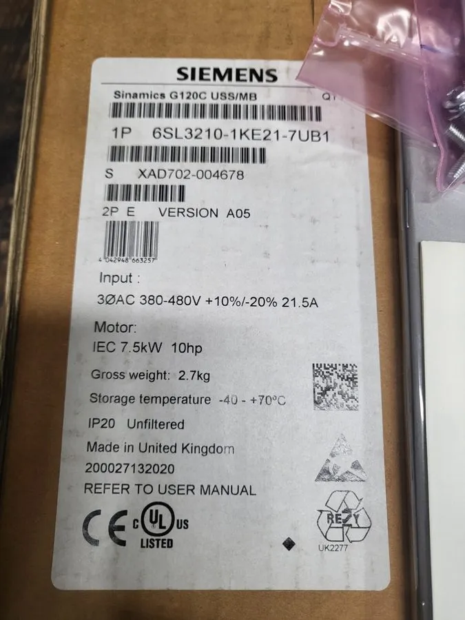 Частотный преобразователь SIEMENS SINAMICS G120C Rated Power 6SL3210-1KE21-7UB1 — фото лота 1