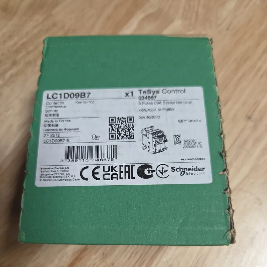 Контактор Schneider Electric LC1D09B7 TeSys D Contactor 3P 9A 4kW Coil 24V AC 50