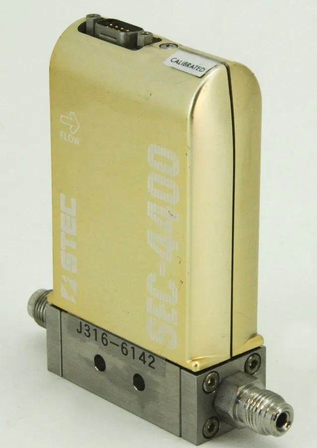 Контроллер Horiba STEC SEC-4400 MFC Mass Flow Controller 300 SCCM SiH4 Gas CA-FE