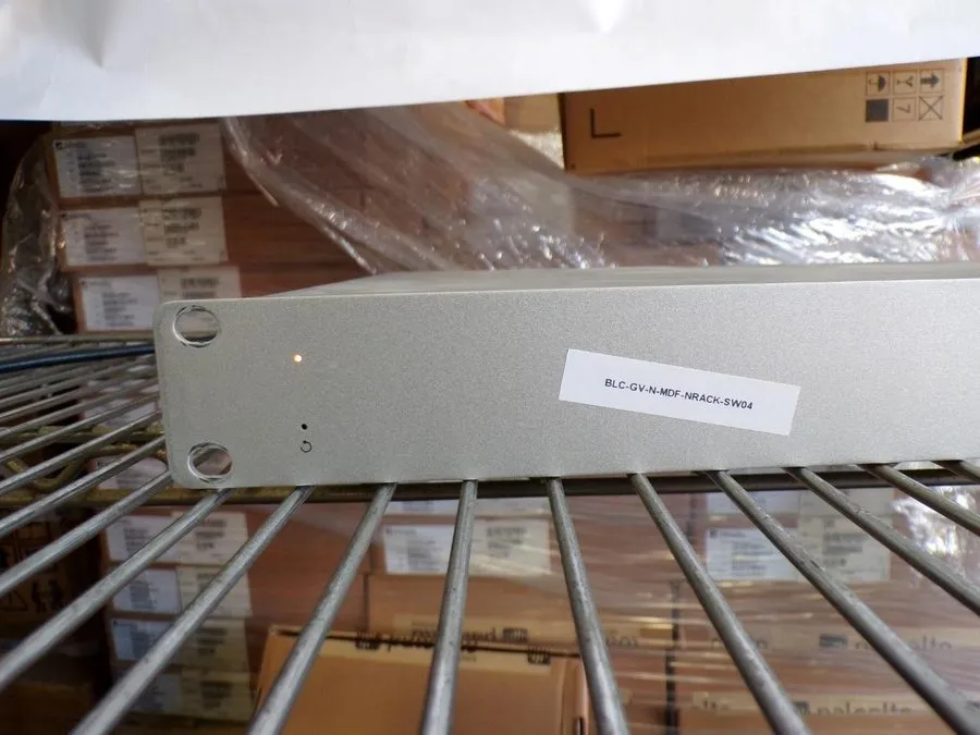 Коммутатор Cisco Meraki MS120-24P 24-Port Rack Mountable Gigabit Switch Unclaime