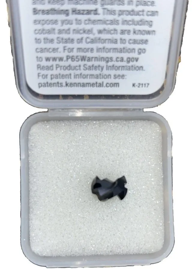 Режущий инструмент Kennametal 10.1MM Carbide Drill Tip Insert KTIP1010HPM KCP15 — фото лота 2