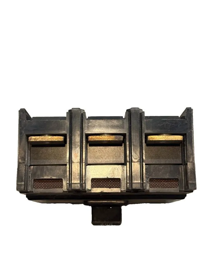 Автоматический выключатель FPE NJL3400 Molded Case Circuit Breaker 400A 480V 3P  — фото лота 2