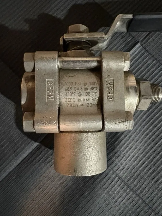 Клапан Swagelok SS-65XTF12-F16 SS 3-Piece 60 Series 3-Way Ball Valve FNSP — фото лота 1