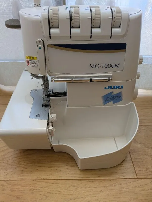 Оборудование рекламного производства JUKI MO-1000M Overlock Sewing Machine Serge