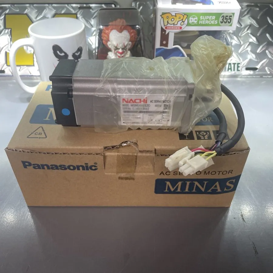 Серводвигатель NACHI / PANASONIC MSMD042S2D MINAS AC SERVO MOTOR