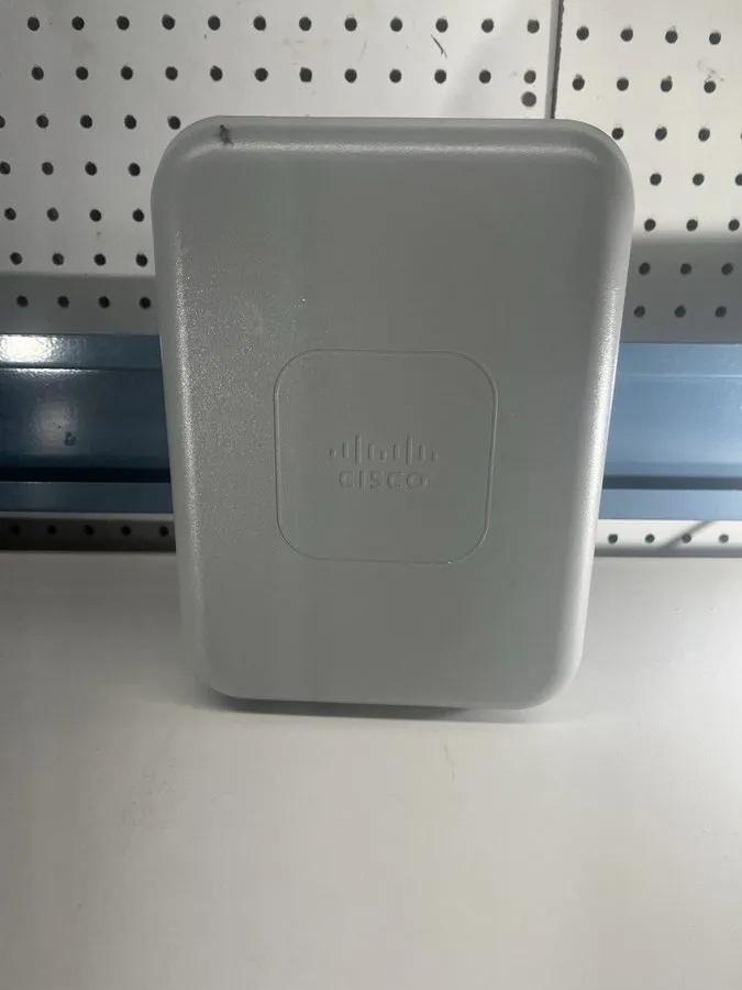 Точка доступа Wi-Fi Cisco AIR-AP1562D-B-K9 Aironet 1562D Outdoor 802.11ac Wave 2 — фото лота 1