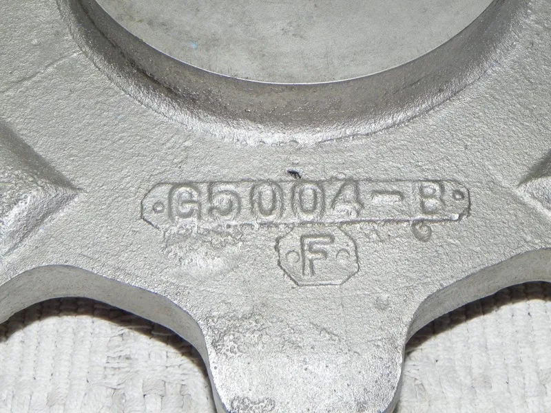 Конвейер Flory Industries G5004-B Cast Iron 8-Tooth Type B Conveyor Chain Sprock — фото лота 1