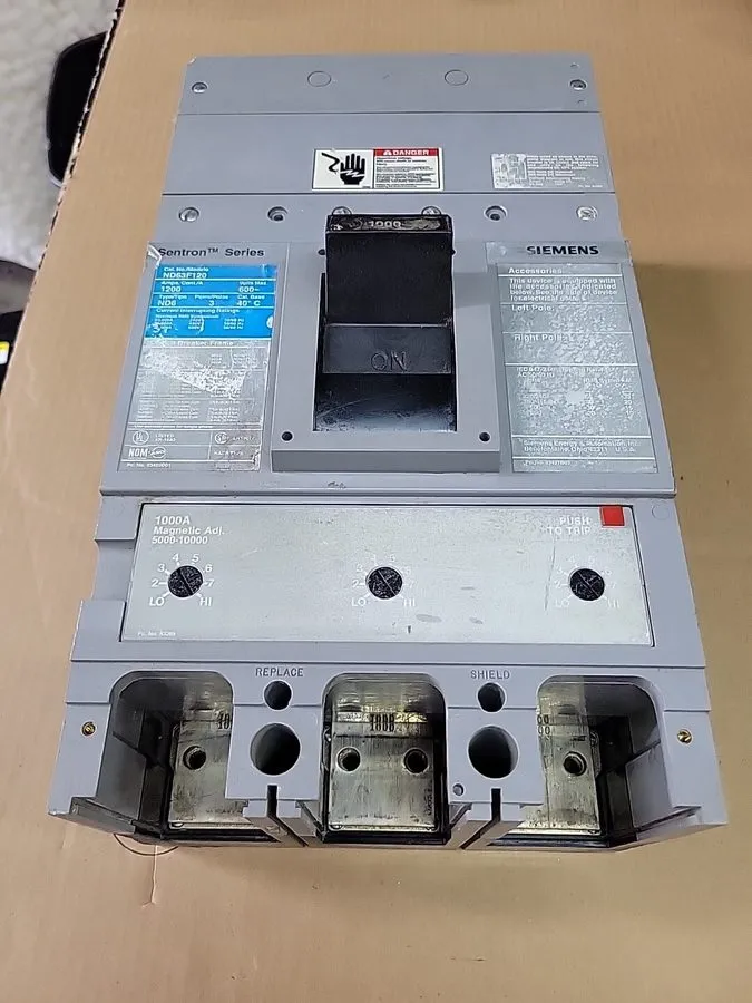 Автоматический выключатель Siemens Sentron Type ND63F120 1200 Amp 600 VAC Circui