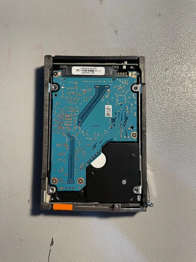 Жёсткий диск 0453KG DELL 453KG AL14SEB060N 600GB 10K SAS 12Gbps 2.5" HDD Hard Dr