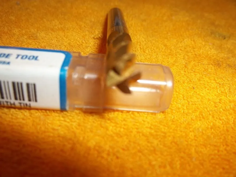 Режущий инструмент QTC SOLID CARBIDE 4 FL 1/4 X 1/4 X 3/4 X 2-1/2 END MILL 404-2