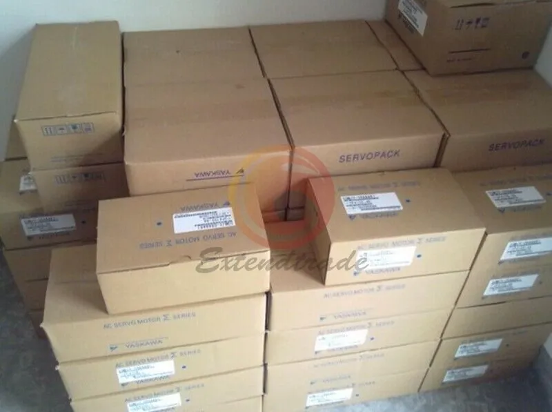 Сервопривод YASKAWA SGD7S-7R6A10B202 Servo Drive
