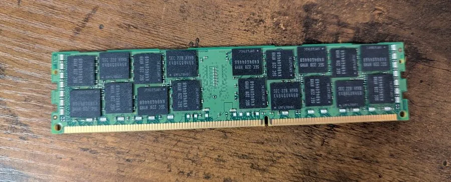 Модуль памяти SAMSUNG M393B2G70BH0-YH9Q8 16GB 2RX4 PC3L SERVER RAM LOT OF TWO MO — фото лота 1