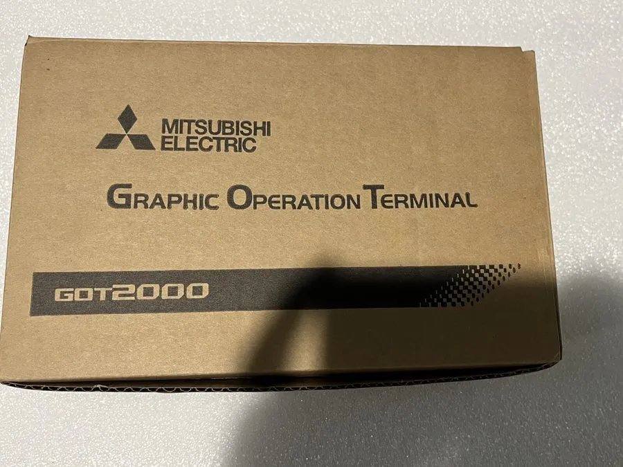 Панель оператора Mitsubishi GT2505HS-VTBD HMI Touch Screen Panel