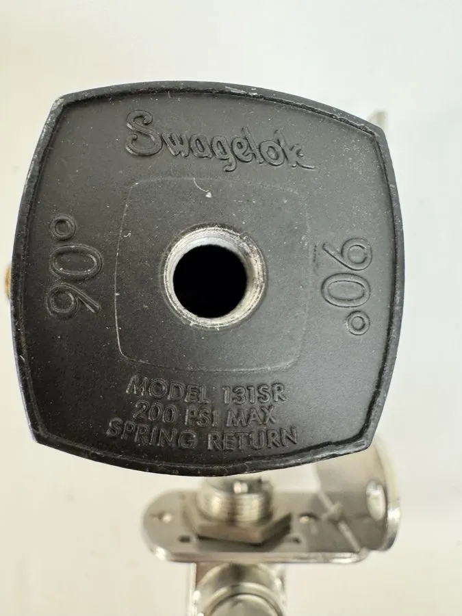 Клапан SWAGELOK Actuator 200 Psi Model 131SR With SWAGELOK SS-83KS4 Valve