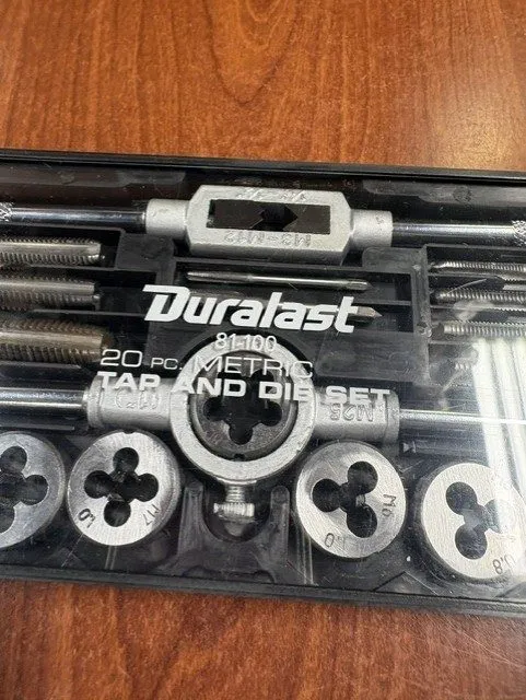 Режущий инструмент Duralast Metric Tap & Die Set (81-101) — фото лота 1