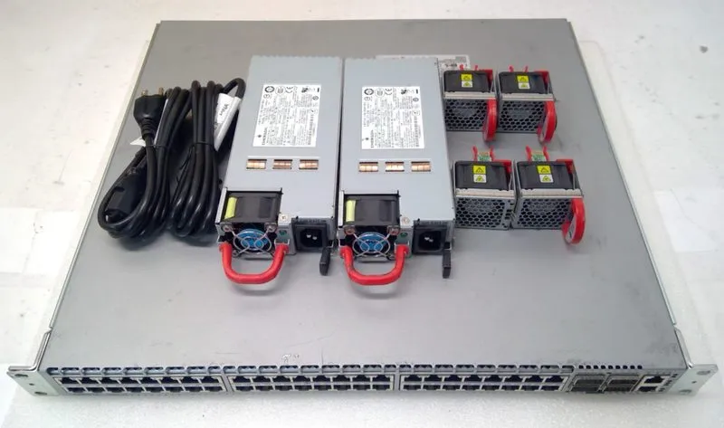 Коммутатор Arista DCS-7050T-64 48-Port 10GbE RJ45 4x 40Gb QSFP+ Switch — фото лота 1