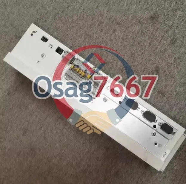 Сервопривод Lenze Servo Drive EVS9321-CPV003