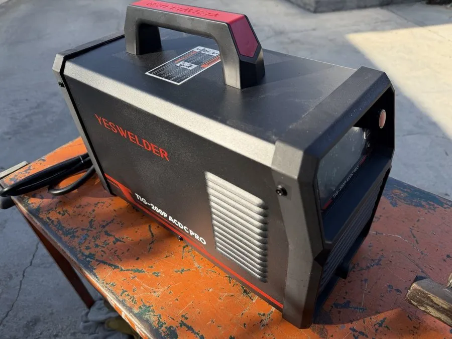 Сварочный аппарат YESWELDER TIG-200P ACDC PRO AC/DC TIG Inverter Welder 220V w/