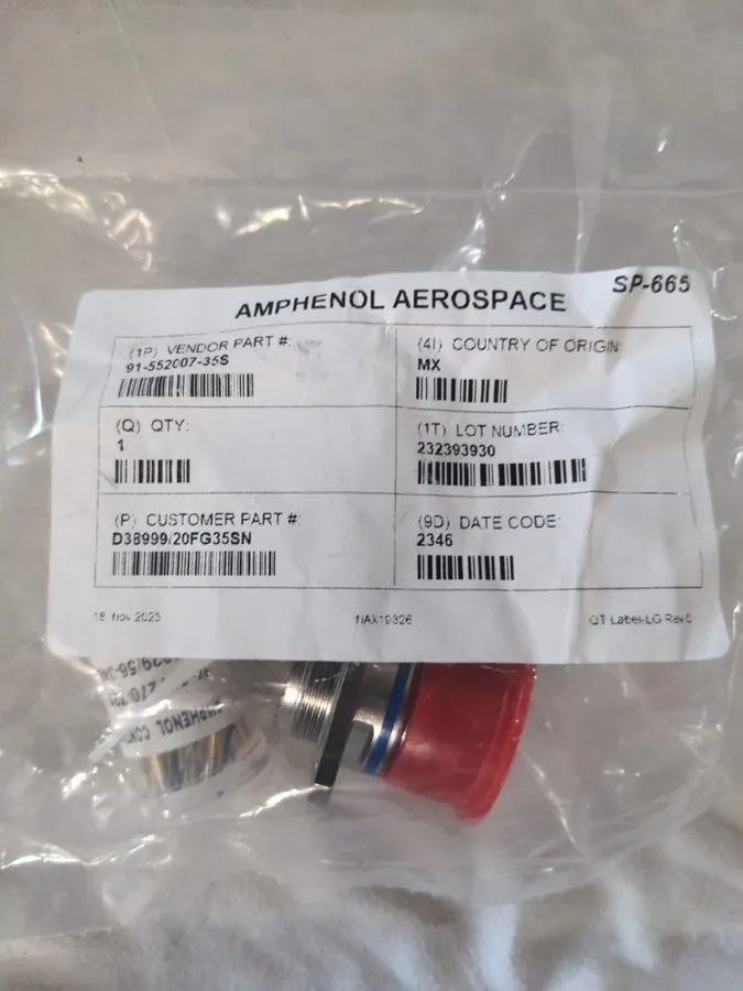Разъём Amphenol connector circular connector assembly D38999/20FG35SN — фото лота 1