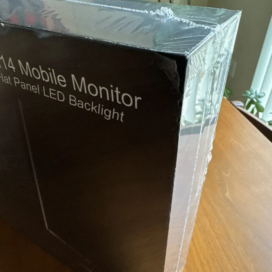 Монитор Lenovo ThinkVision M14 61DDUAR6US 14 inch Widescreen IPSLED Monitor