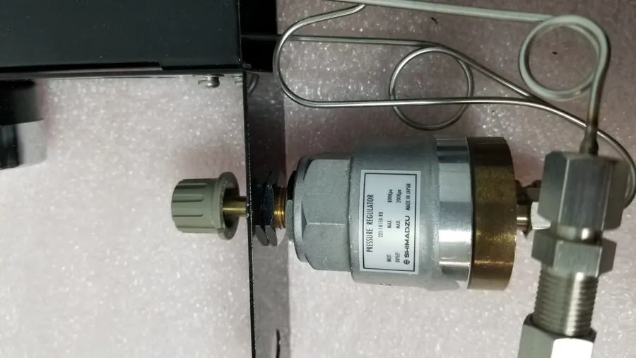 Хроматограф Shimadzu GC-2014 AFsc Gas Chromatograph w/ FID Detector Preinstalled
