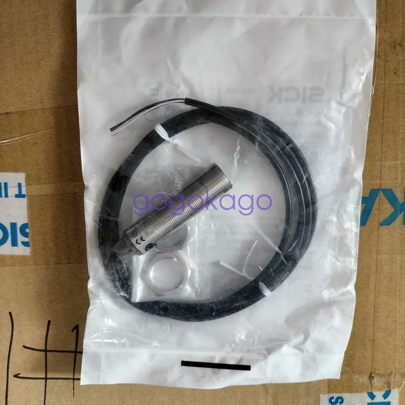 Фотоэлектрический датчик SICK GRTE18-N1162 1066551 Photoelectric Sensor