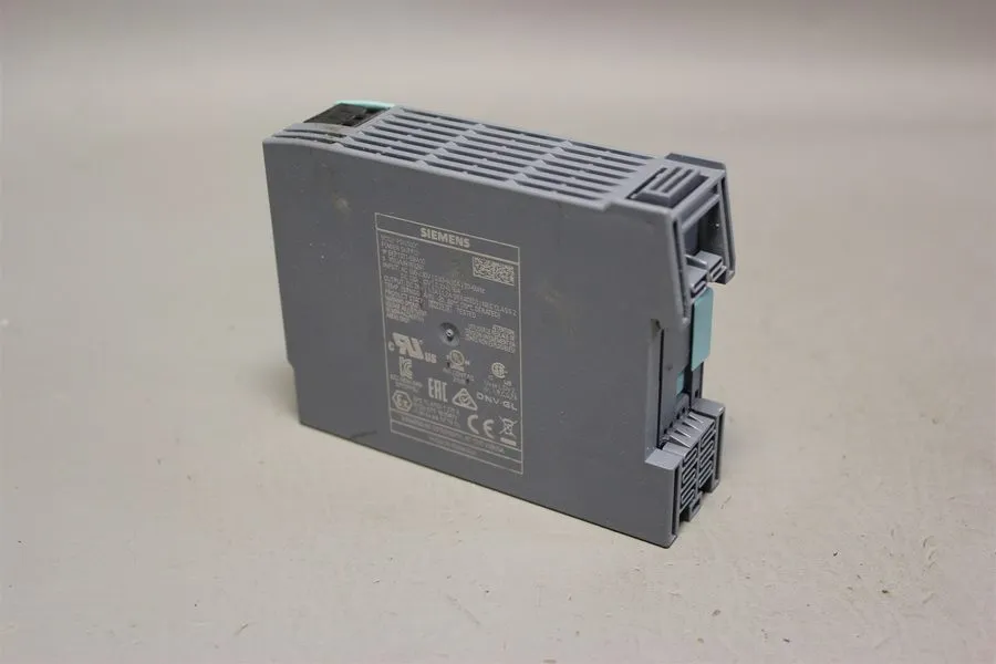 Блок питания SIEMENS 6EP1331-5BA10 SITOP 24 VDC 1.3A POWER SUPPLY