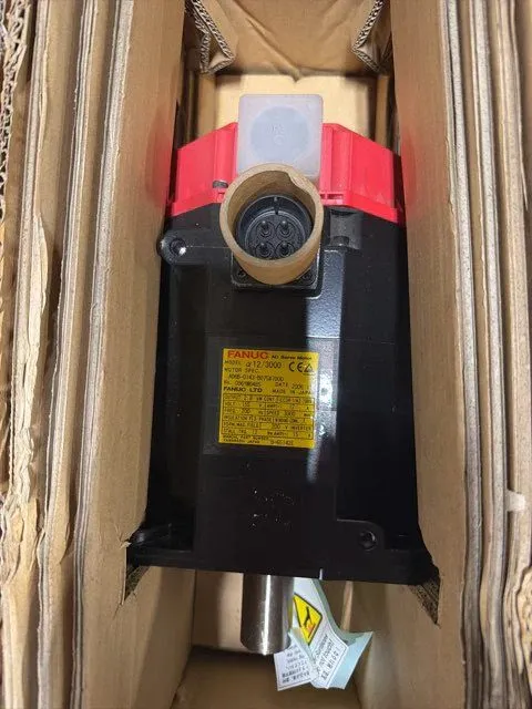 Серводвигатель GE FANUC AC SERVO MOTOR A06B-0143-B075#7008 A12/3000 3PH 2.8KW 30