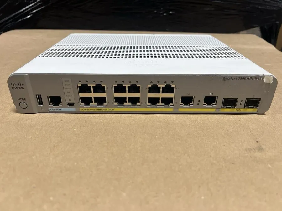 Коммутатор Cisco WS-C3560CX-12PC V04 (fully Func But cosmetically Fair, )