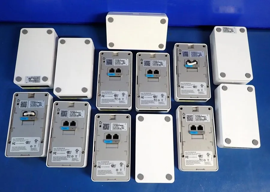 Точка доступа Wi-Fi Cisco Catalyst 9105AXW WiFi 6 Wireless Access Point C9105AXW — фото лота 1