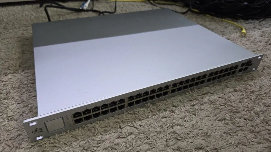 Коммутатор Ubiquiti UniFi US-48-750W 48-Port Gigabit PoE+ Managed Switch 750W 4x