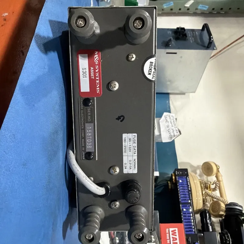 Тестер Leader LDC-822, digital frequency counter, 10Hz/80 MHz