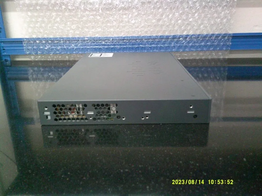 Коммутатор Cisco WS-C2960X-24TD-L 24 Port Gigabit 2x 10G SFP LAN Base Switch