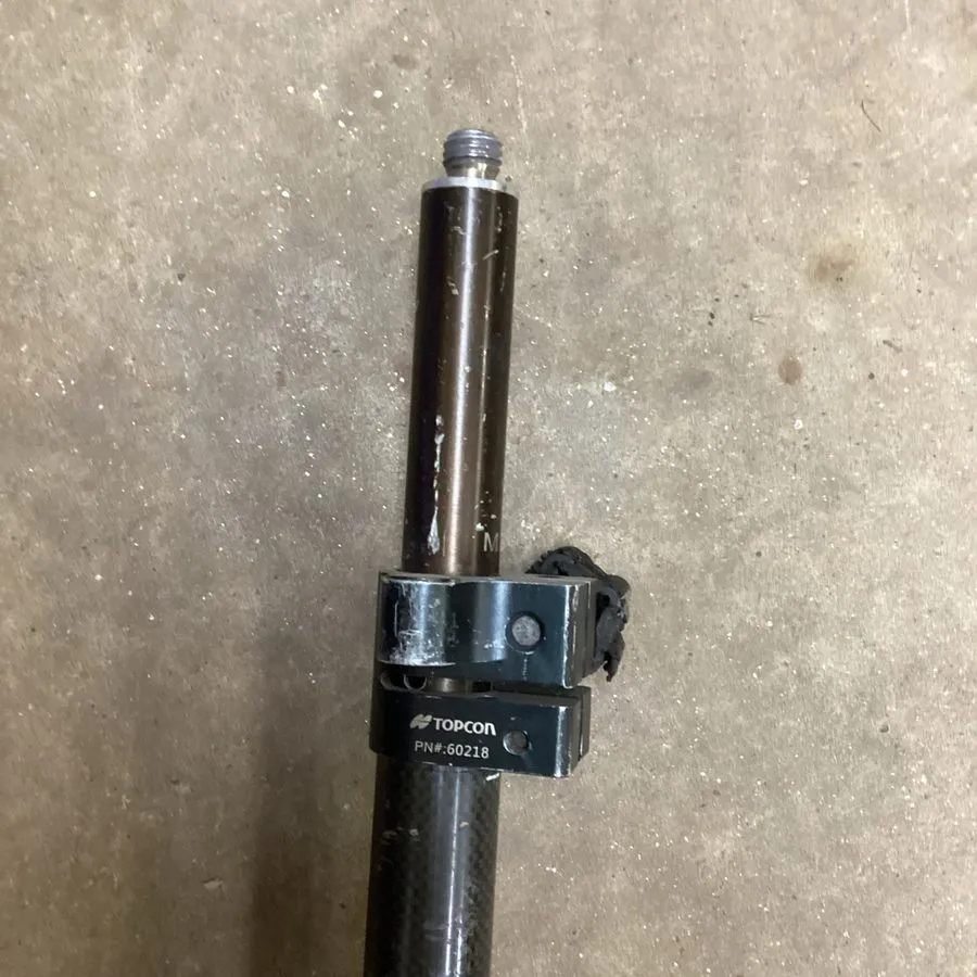 Отражатель Top on Carbon Fiber Robotic Prism Pole Pn60218 With Seco Thumb Releas — фото лота 1