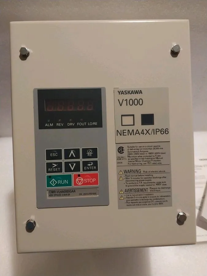 Привод Yaskawa V1000 VFD: 240V or 480V(5.4/4.8A) VFD CIMR-VU4A0005GAA !NEW!