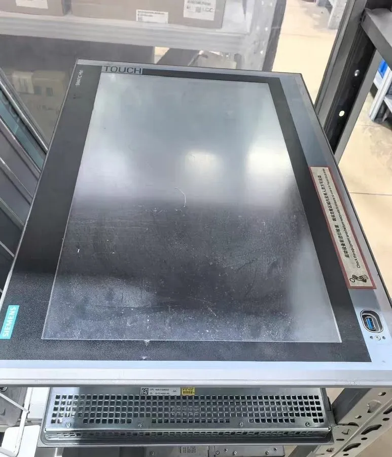 Панель оператора Siemens Simatic HMI 6AV7260-2GY31-0BX6 + Panel 22" Touch USB 67